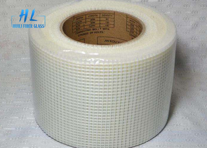 60g 3*3mm 벽 균열을 고치기를 위한 자동 접착 섬유유리 테이프 백색 색깔